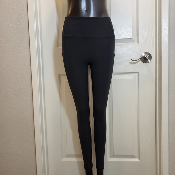Fabletics Pants - New! Fabletics PureLuxe High Waisted Crossover Pocket Leggings Black‎ Size Small